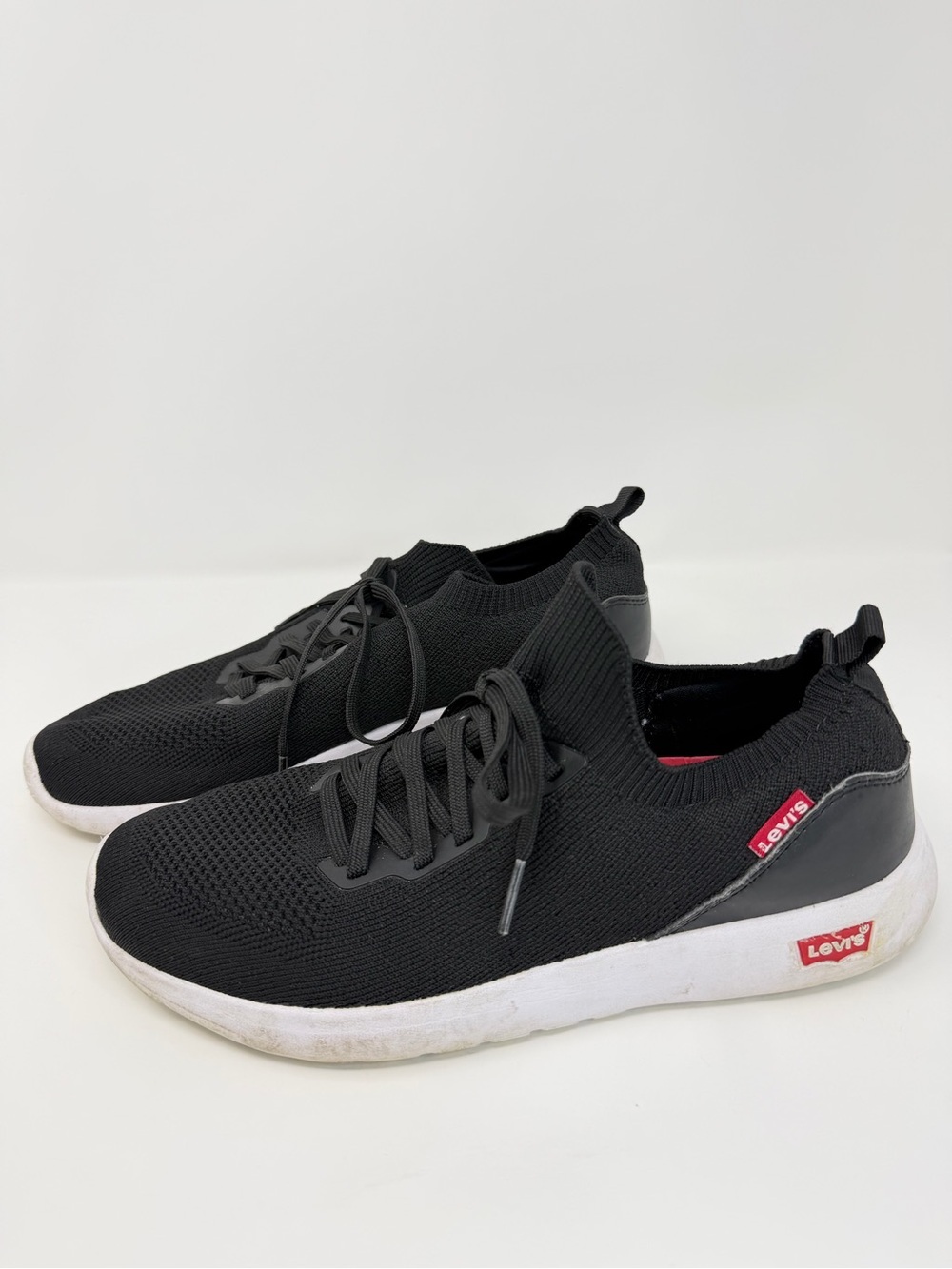 Levi's Men's Black Knit Slip-On Lace Sneakers with White Sole